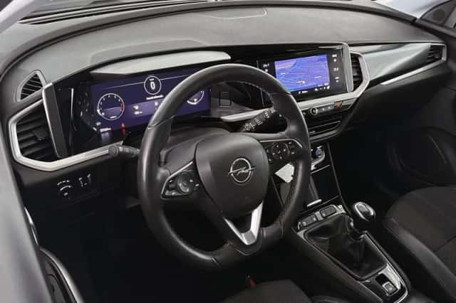 Opel Grandland (2023) thumbnail 5