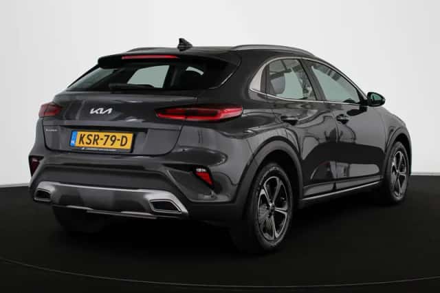 Kia XCeed (2022) thumbnail 3