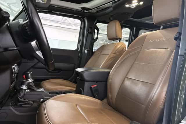 Jeep Wrangler (2022) thumbnail 6