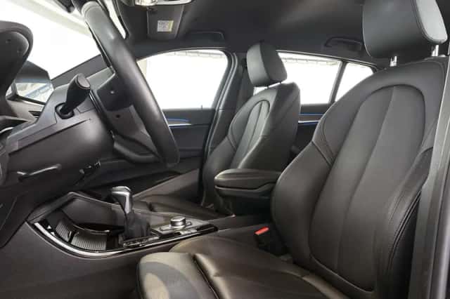 BMW X2 (2021) thumbnail 6