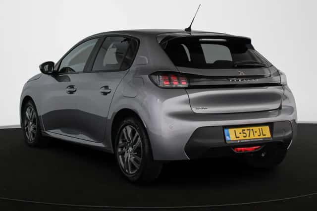 Peugeot 208 (2021) thumbnail 4
