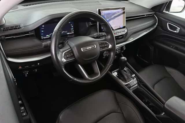 Jeep Compass (2023) thumbnail 5