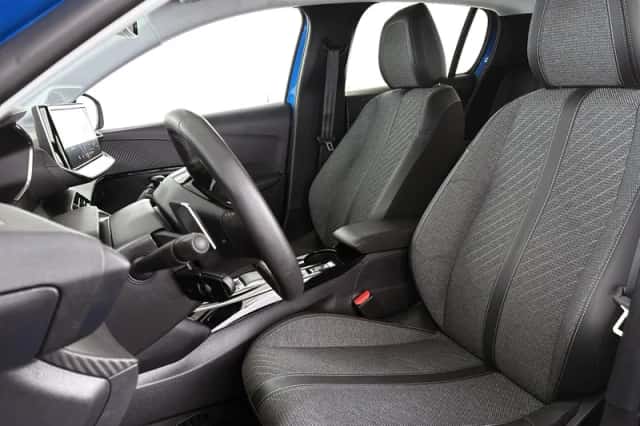 Peugeot 208 (2025) thumbnail 6