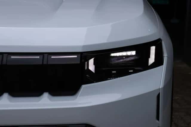 Jeep Compass (2026) thumbnail 5