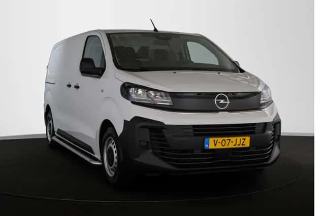 Opel Vivaro (2024) thumbnail 2