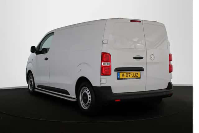 Opel Vivaro (2024) thumbnail 4