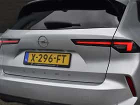 Opel Astra (2023) thumbnail 17