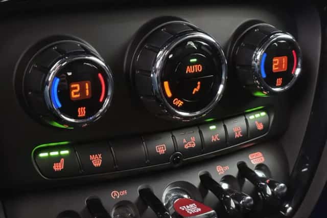 MINI Clubman (2023) thumbnail 24