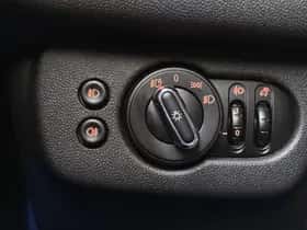 MINI Clubman (2023) thumbnail 24