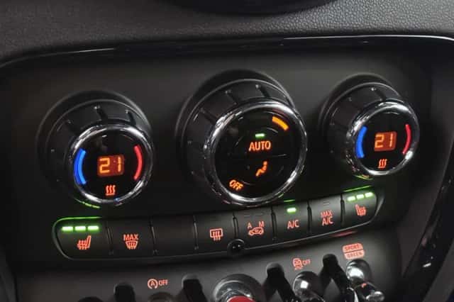 MINI Clubman (2023) thumbnail 25
