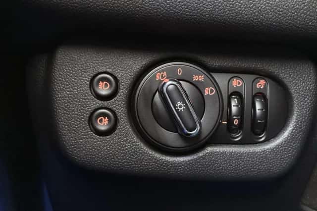 MINI Clubman (2023) thumbnail 27