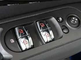 MINI Clubman (2023) thumbnail 28