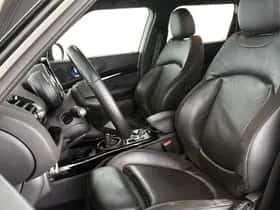 MINI Clubman (2023) thumbnail 6