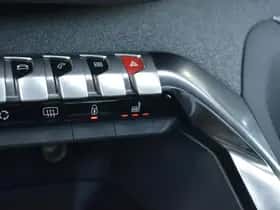Peugeot 3008 (2024) thumbnail 15