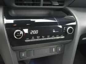 Toyota Yaris Cross (2022) thumbnail 8