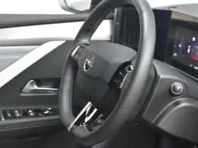 Opel Astra (2023) thumbnail 11