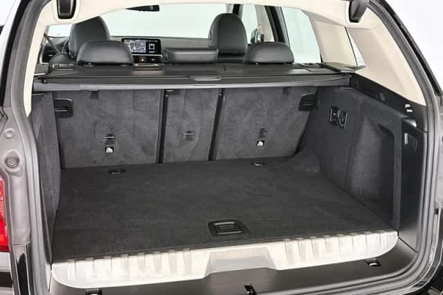 BMW X3 (2021) thumbnail 11