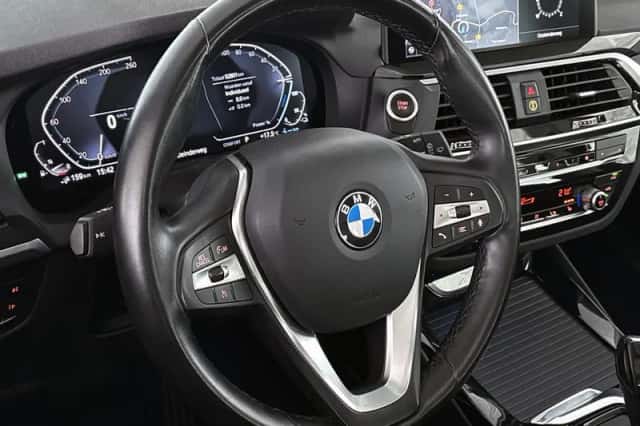 BMW X3 (2021) thumbnail 14