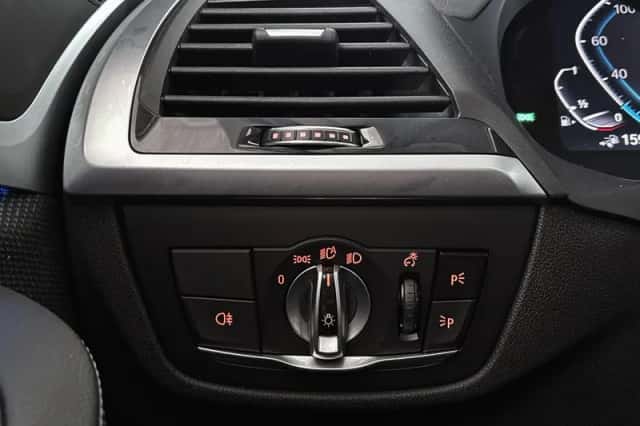 BMW X3 (2021) thumbnail 28