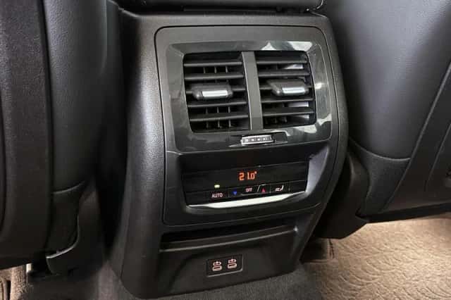 BMW X3 (2021) thumbnail 36