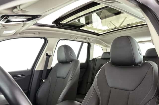 BMW X3 (2021) thumbnail 8
