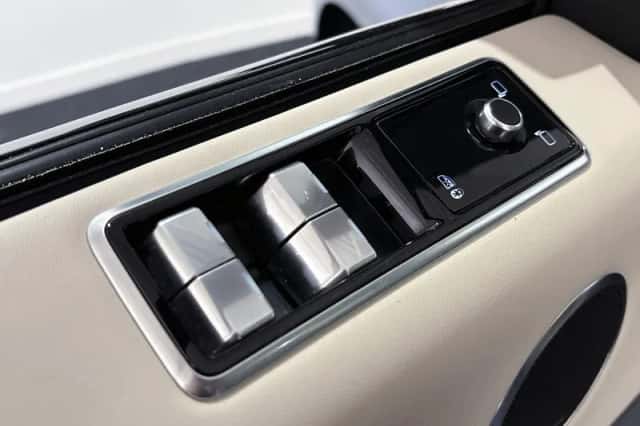 Land Rover Range Rover Sport (2020) thumbnail 36