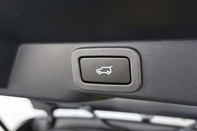 Land Rover Range Rover Sport (2020) thumbnail 44