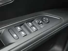 Peugeot 3008 (2021) thumbnail 15