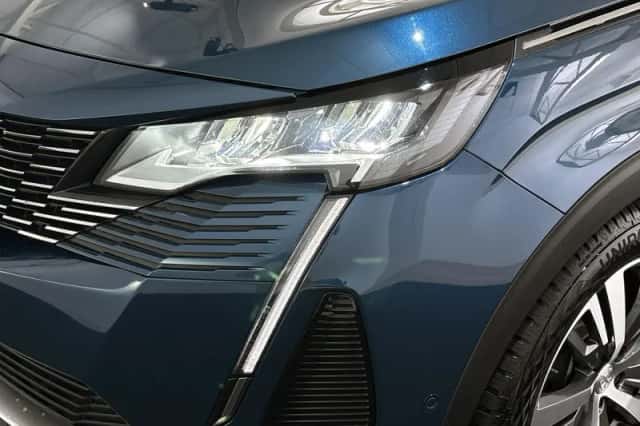 Peugeot 3008 (2021) thumbnail 19