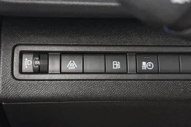 Peugeot 3008 (2021) thumbnail 26