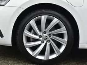 Škoda Octavia (2022) thumbnail 10