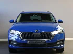 Škoda Octavia (2022) thumbnail 2