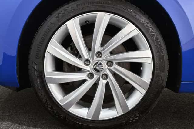 Škoda Octavia (2022) thumbnail 21