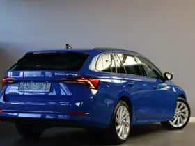 Škoda Octavia (2022) thumbnail 5