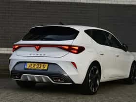 CUPRA Leon (2025) thumbnail 2