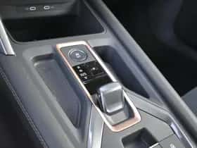 CUPRA Leon (2025) thumbnail 17