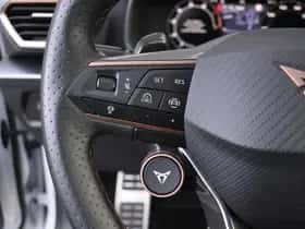 CUPRA Leon (2025) thumbnail 21