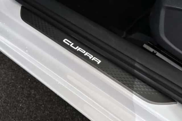 CUPRA Leon (2025) thumbnail 26