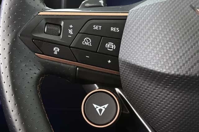 CUPRA Leon (2025) thumbnail 31