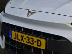 CUPRA Leon (2025) thumbnail 33