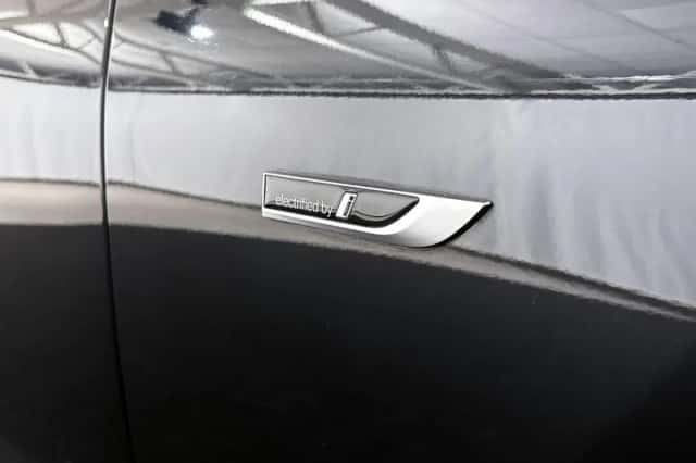 BMW 5-Serie (2022) thumbnail 38