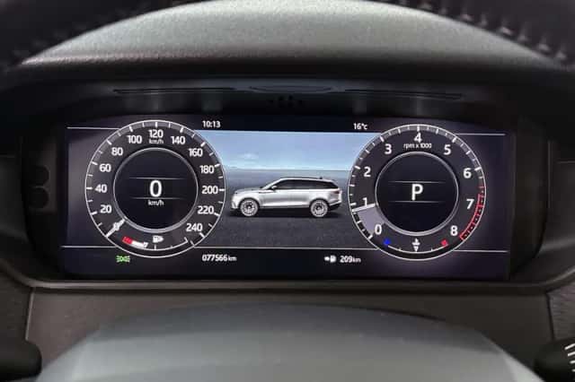 Land Rover Range Rover Velar (2019) thumbnail 11