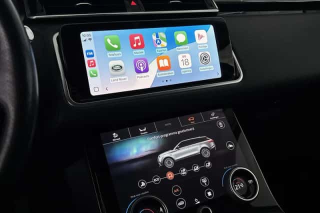 Land Rover Range Rover Velar (2019) thumbnail 17