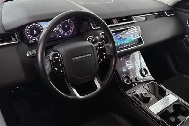 Land Rover Range Rover Velar (2019) thumbnail 5