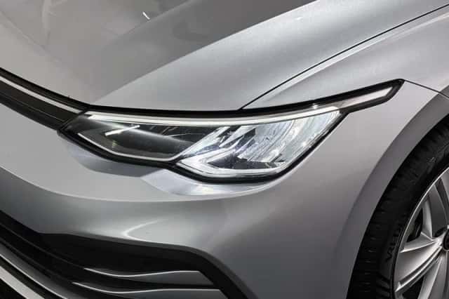 Volkswagen Golf (2021) thumbnail 18
