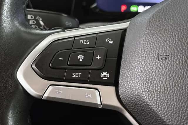 Volkswagen Golf (2021) thumbnail 26