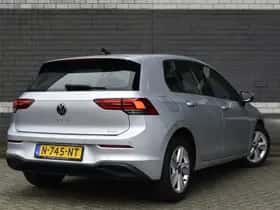 Volkswagen Golf (2021) thumbnail 4