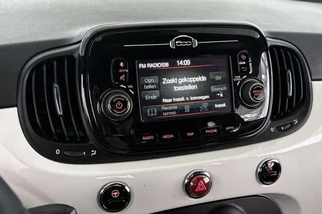 Fiat 500C (2022) thumbnail 17