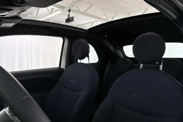 Fiat 500C (2022) thumbnail 8