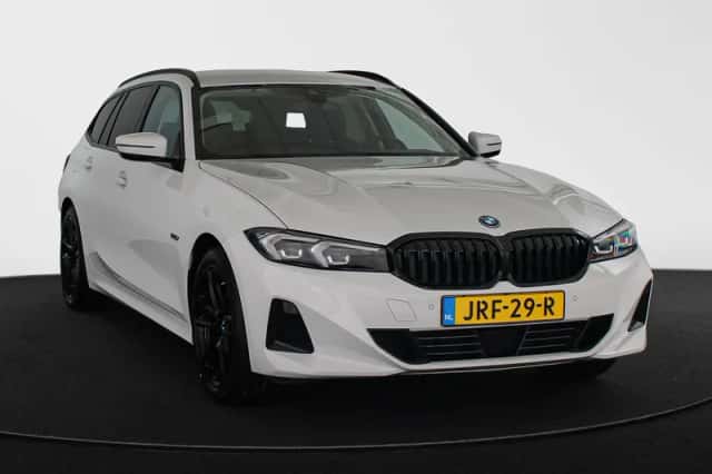 BMW 3-Serie (2022) thumbnail 2